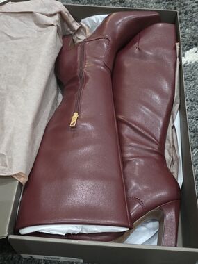 Franco Sarto L-Bowman,Red Sky Women's Knee High  Zip Leather Boot   Size 9.5M
